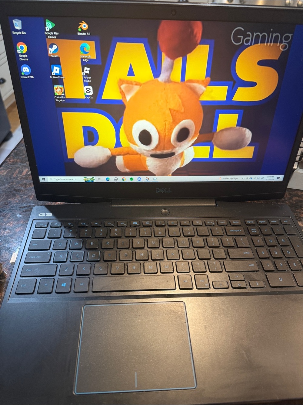 Dell Black Laptop with Full-Size Keyboard and Display